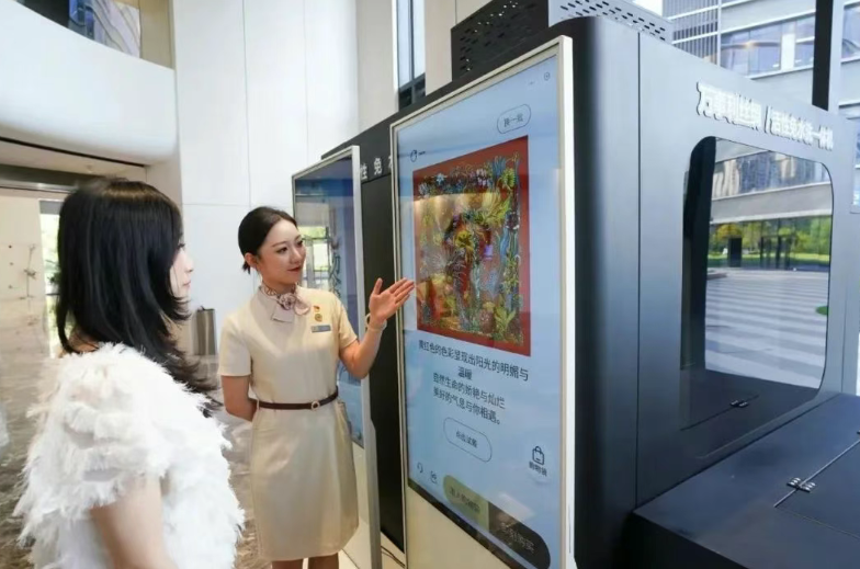 出海、AI、國(guó)潮齊發(fā)力，絲綢行業(yè)正悄悄變天？